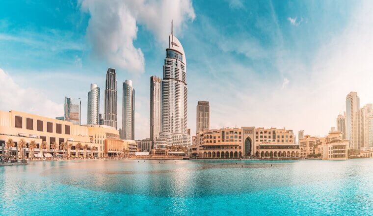 How to Save Money in Dubai (and 9 cool things to do there!)