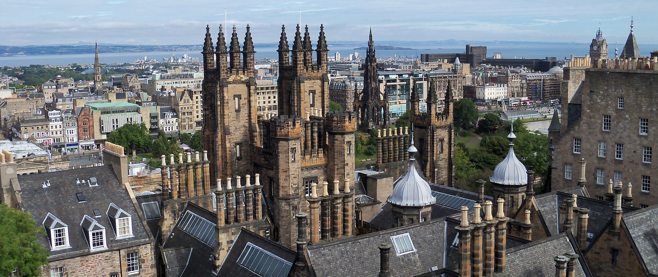 view of Edinburgh Castle from above