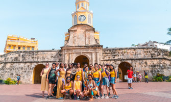 FLYTE students on a field trip in Colombia