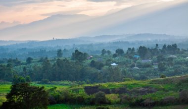 How to Travel Uganda on a Budget