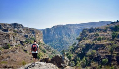 Noamdic Matt hiking in Madagascar