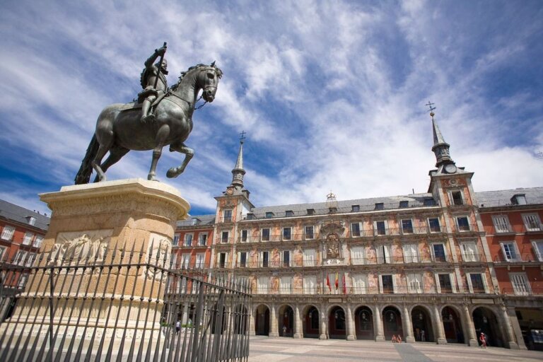 Madrid 5-Day Itinerary: A Guide to Culture, Gastronomy, and Local Life